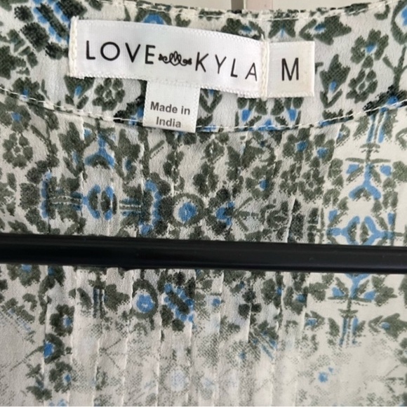 ⭐️Love Kyla,Tyra Tunic Top, fringe boho | size medium, Beautiful Blue, EUC - Picture 5 of 10